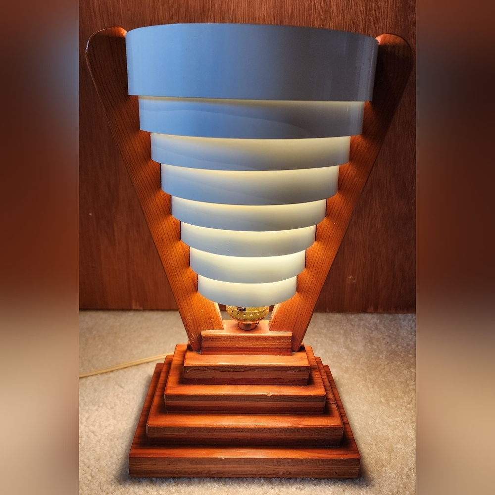 Vntg MCM Tornado Lamp - Picture 10 of 16